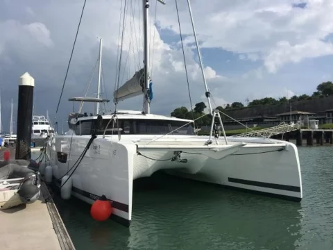 Fountaine Pajot Saona 47 Fountaine Pajot Saona 47