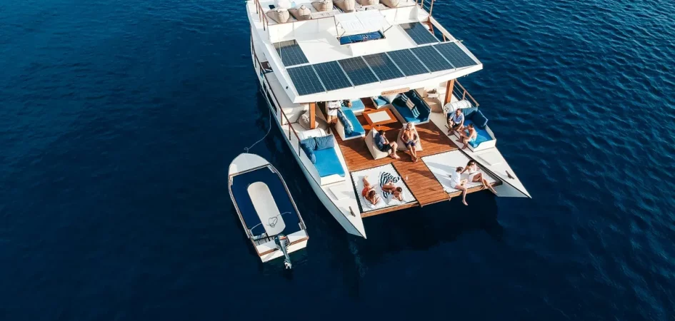 Utopia power catamaran